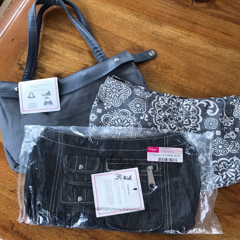 💥NWT BUNDLE of 31 Skirt Purses!